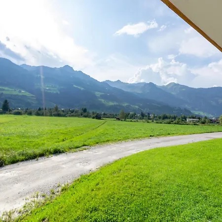 Шале In Near Lifts *