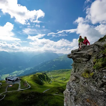 In Near Lifts Шале *