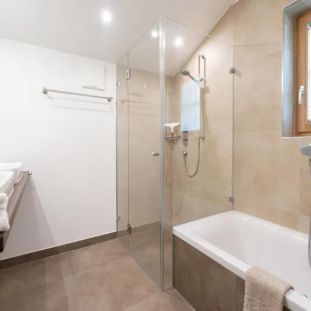 In Near Lifts Бад Хофгаштайн