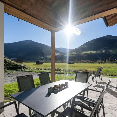 Chalet In Near Lifts *